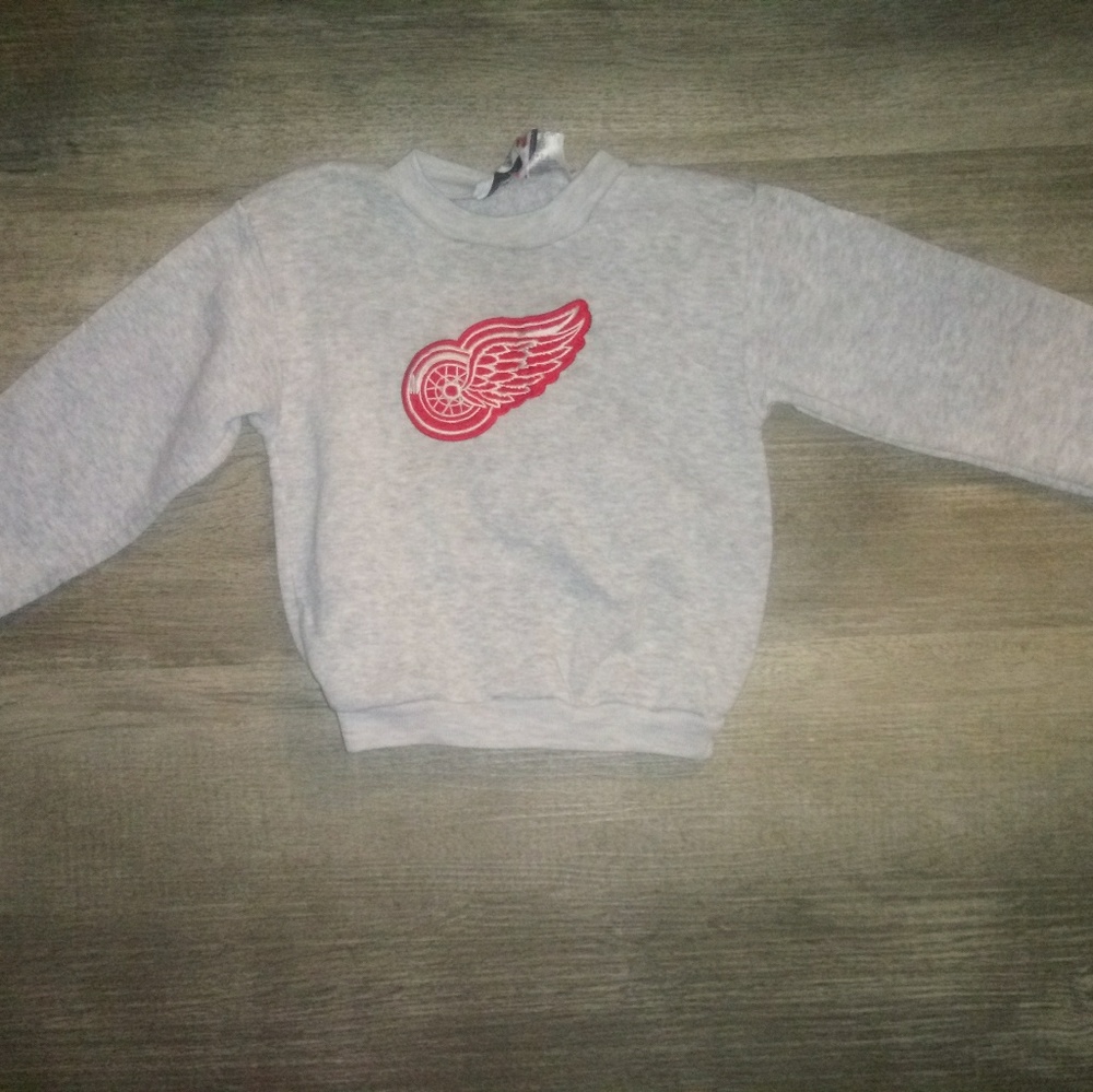 Detroit Redwings Puma sweatshirt 4T
